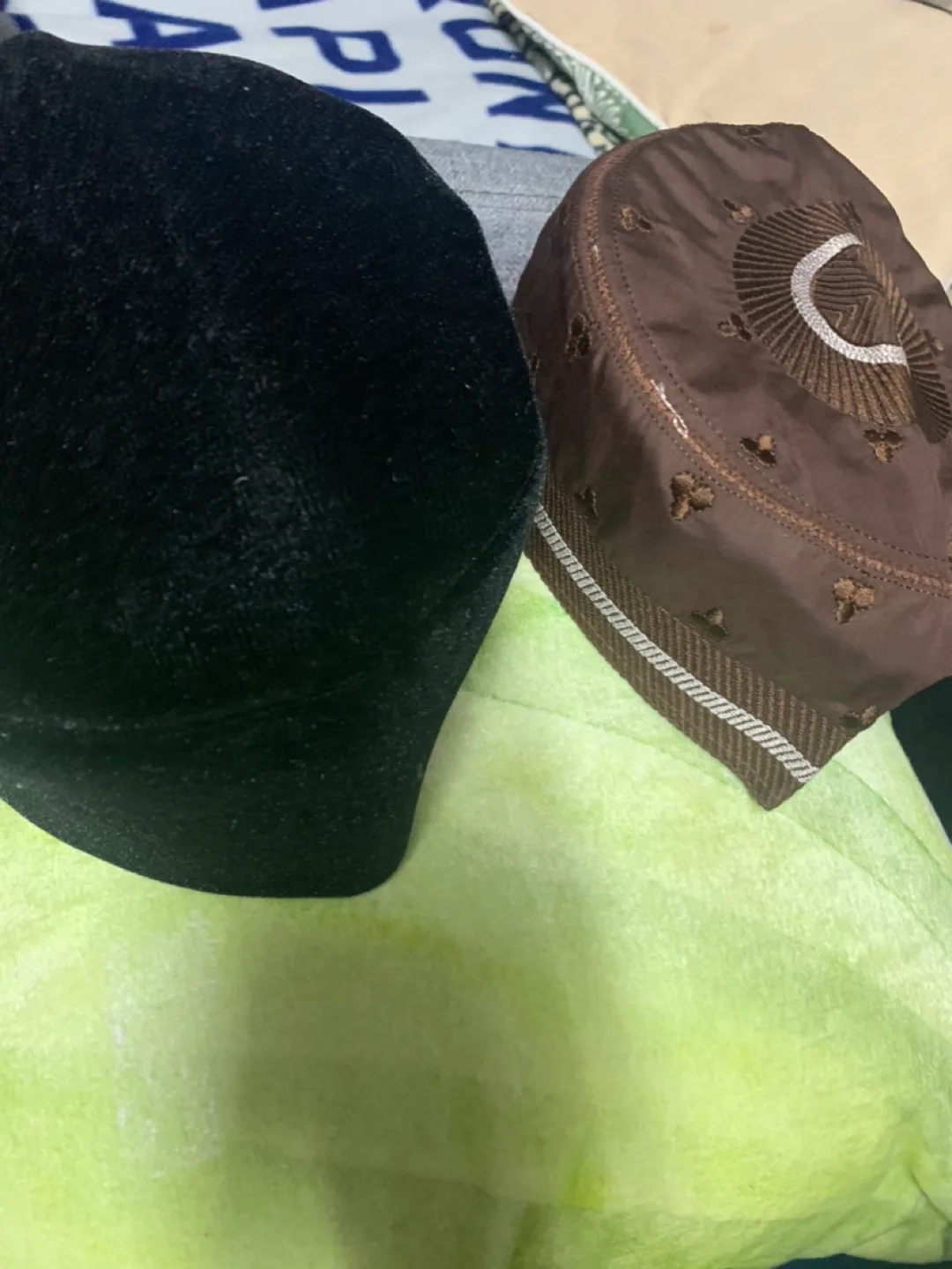 4 Piece Set of Men's  Kufi Caps image indicator(6)