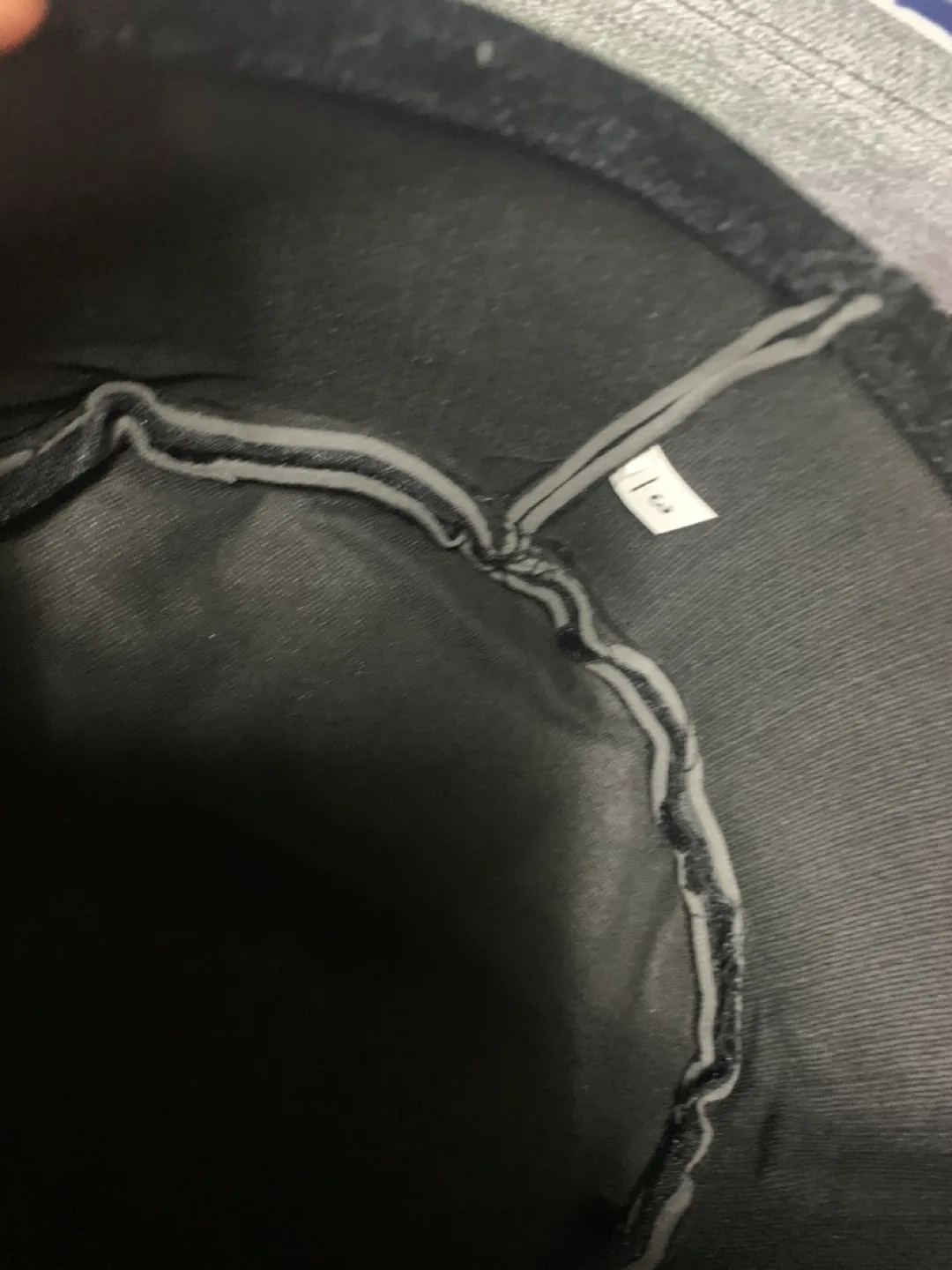 4 Piece Set of Men's  Kufi Caps image indicator(3)