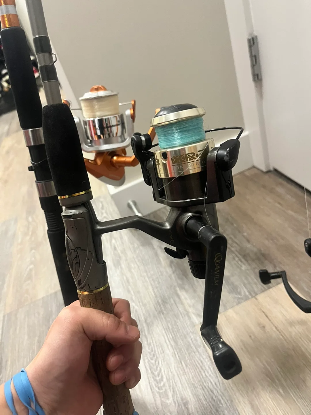 3 Fishing Rods and Reels For Salmon Fishing image indicator(3)