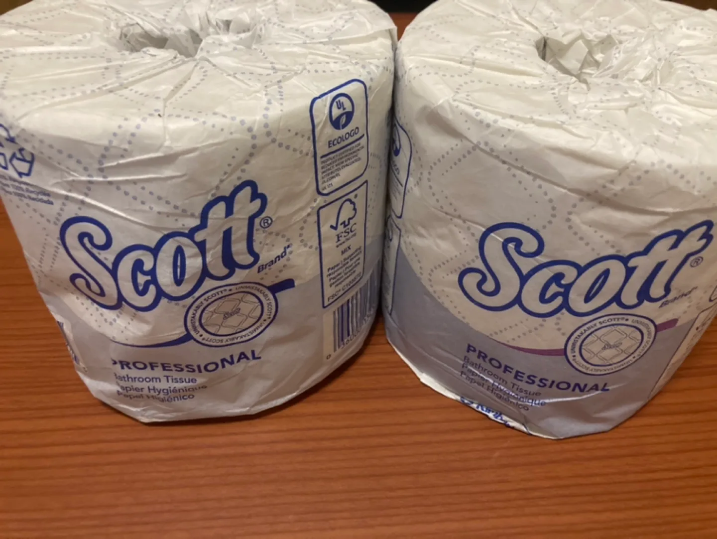 Scott Professional Bathroom Tissue #ThriftyPicks thumbnail