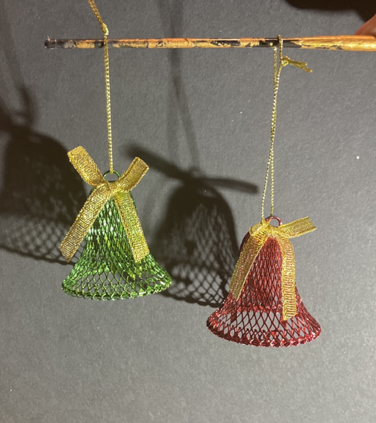 #ThriftyPicks Set of 6 Vintage Christmas Ornaments - photo 2