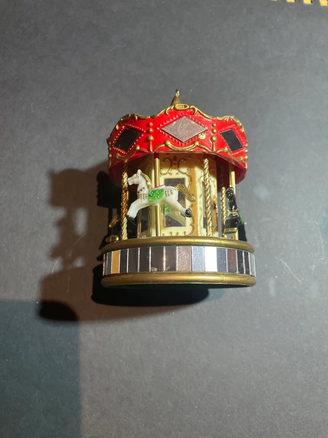 #ThriftyPicks Noma Vintage Carousel Ornament image indicator(5)