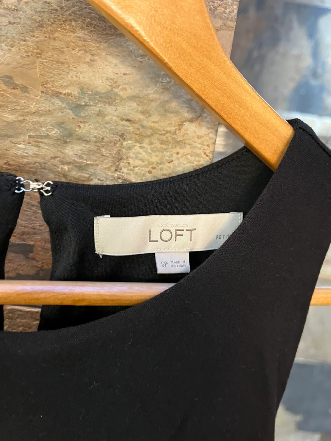 Black Loft Dress image indicator(3)