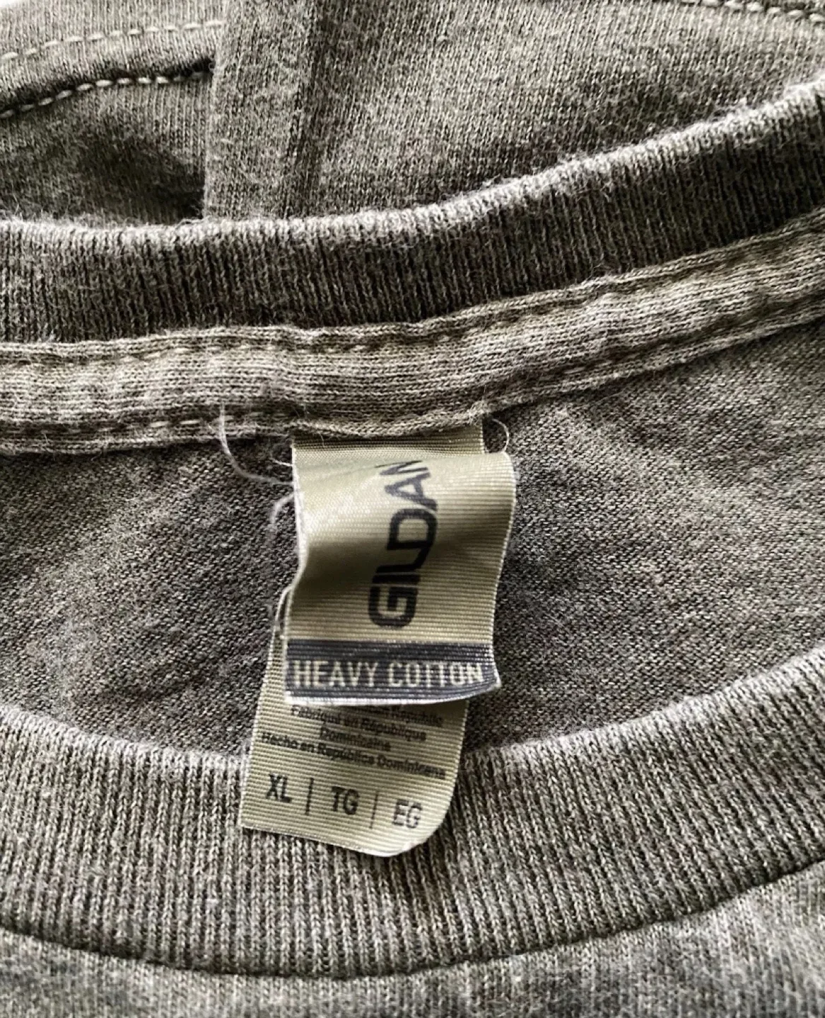 Martinez Portals TShirt  Y2K Sz: XL (pre-owed) image indicator(3)