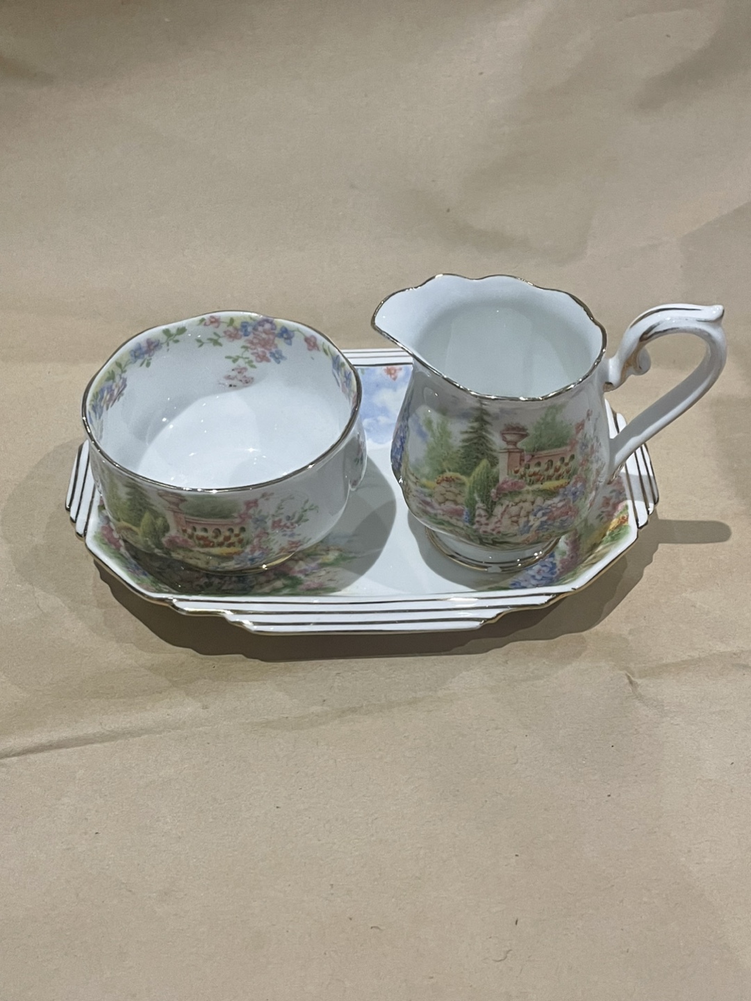 Royal Albert Kentish Rockery Cream and Sugar Set - photo 2