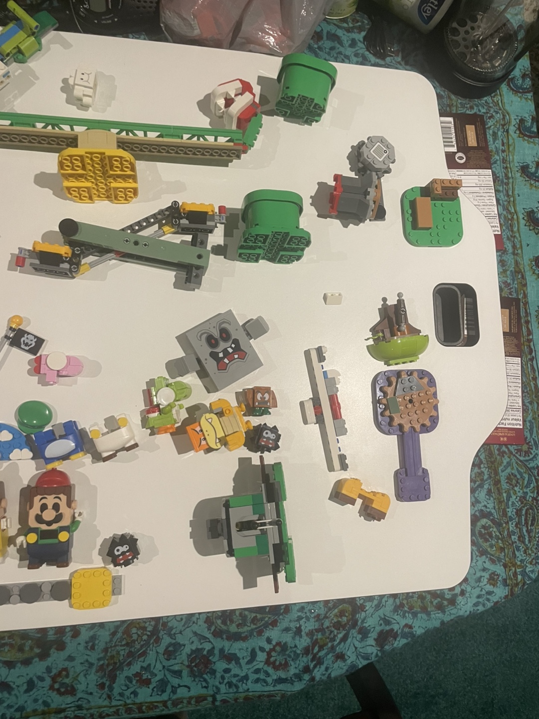 LEGO Super Mario with Luigi & Friends - photo 3