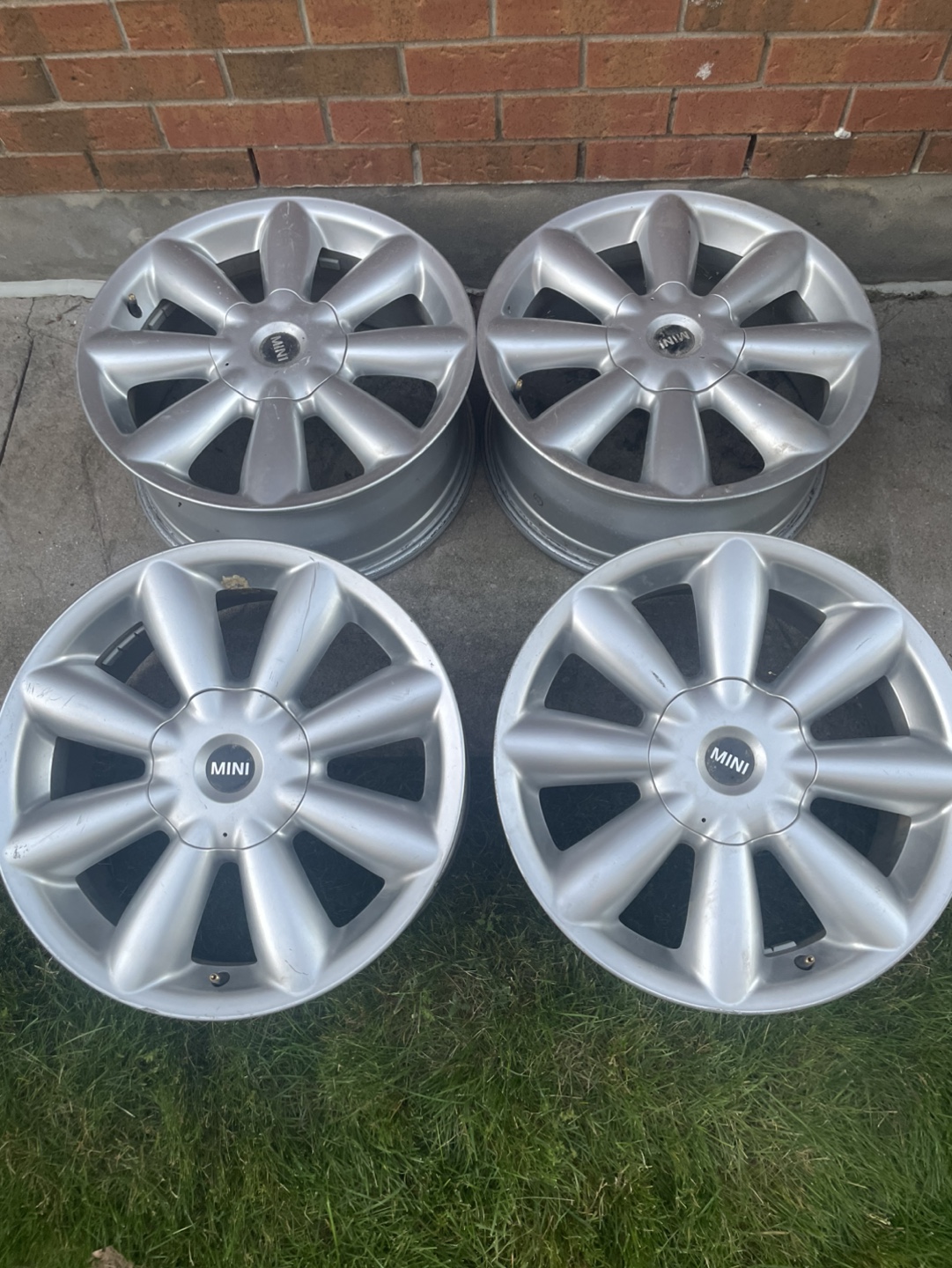 Set of 4 Mini Cooper 18” Alloy Wheels