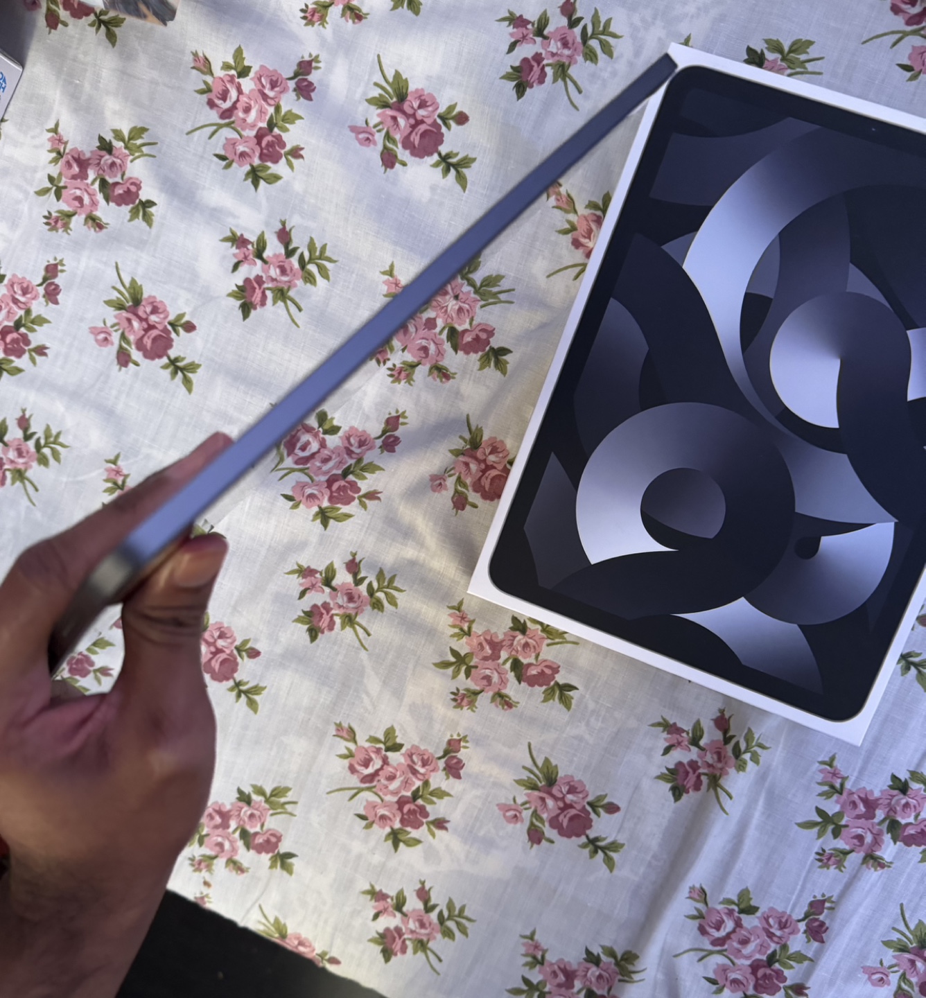 iPad Air 5th Generation 64GB Space Grey - photo 3