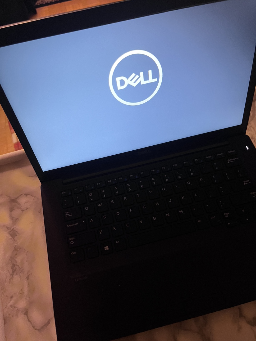 Dell Latitude 7480 Laptop - photo 2