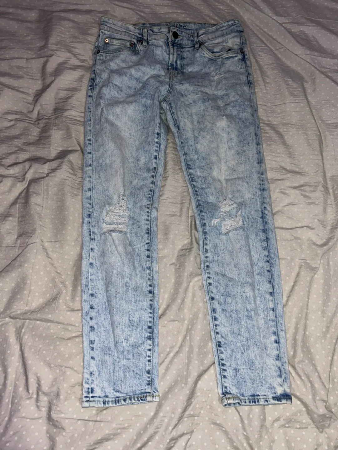 Aeropostale Super Skinny Jeans - Size 32 image indicator(2)