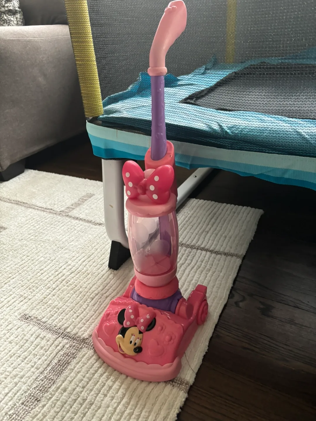 Minnie Mouse Play Vacuum #ThriftyPicks image indicator(3)