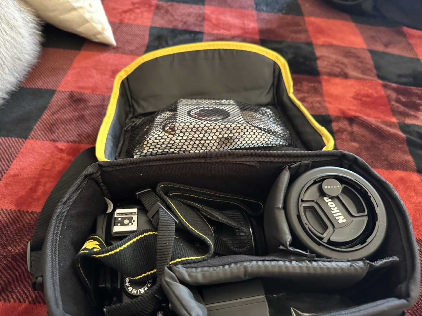 Nikon D3100 DSLR Camera with Lens and Accessories - photo 3