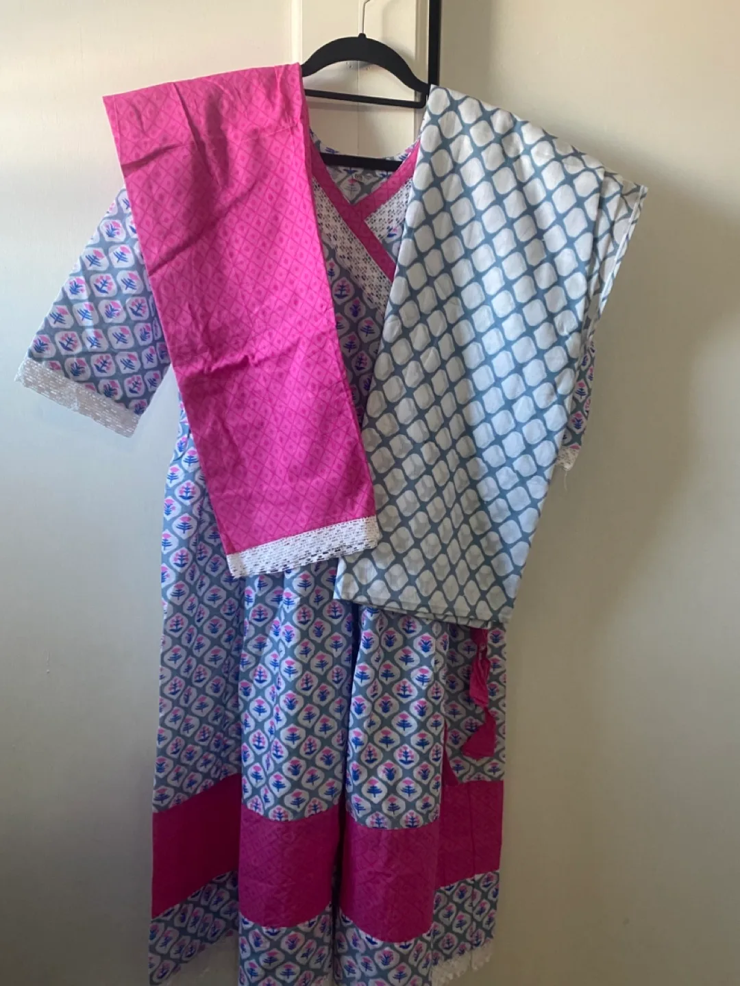 Blue and Pink Floral long Dress,gawn,anarkoli image indicator(3)