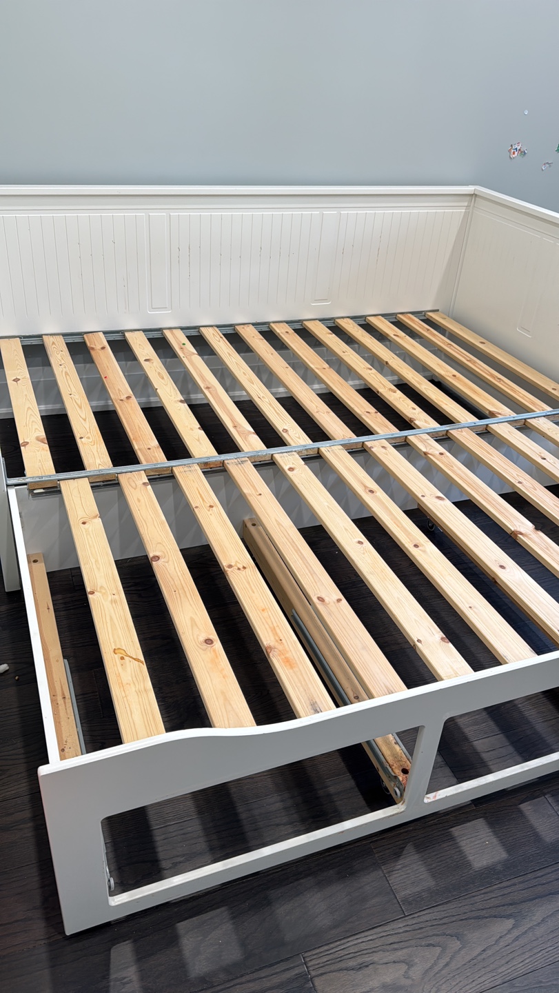 White Daybed with Storage - photo 5