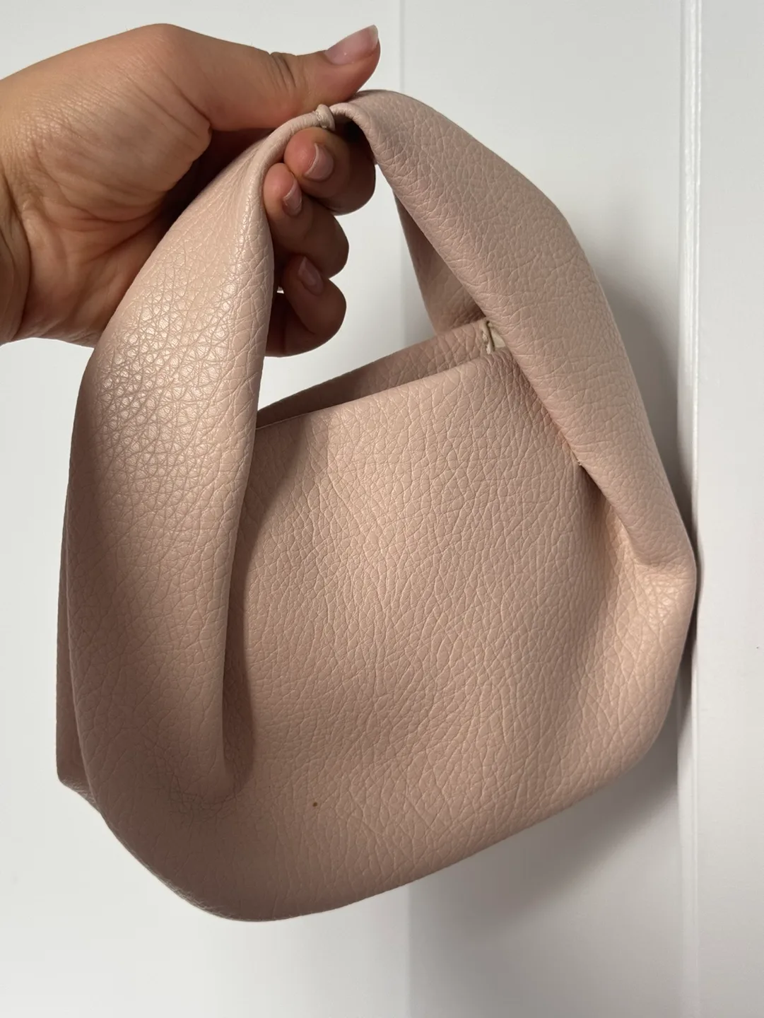 Small Pink Handbag image indicator(2)