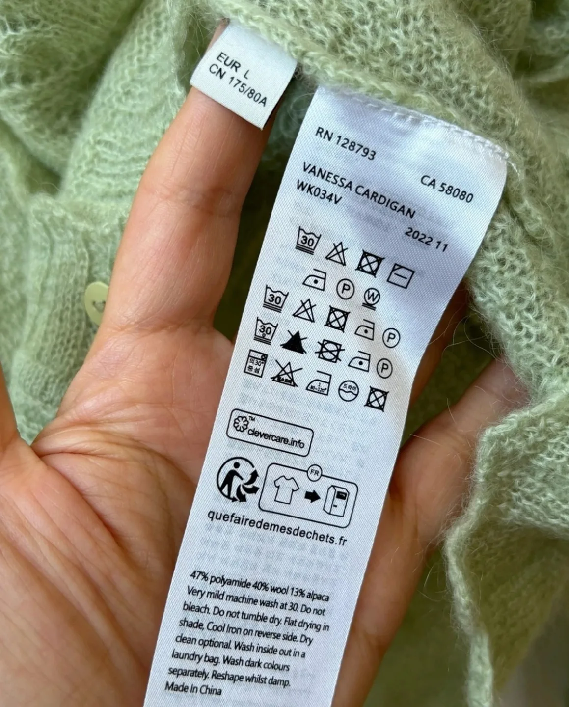 Brand new Venassa wool blend green cardigan, L. 🥰 image indicator(3)