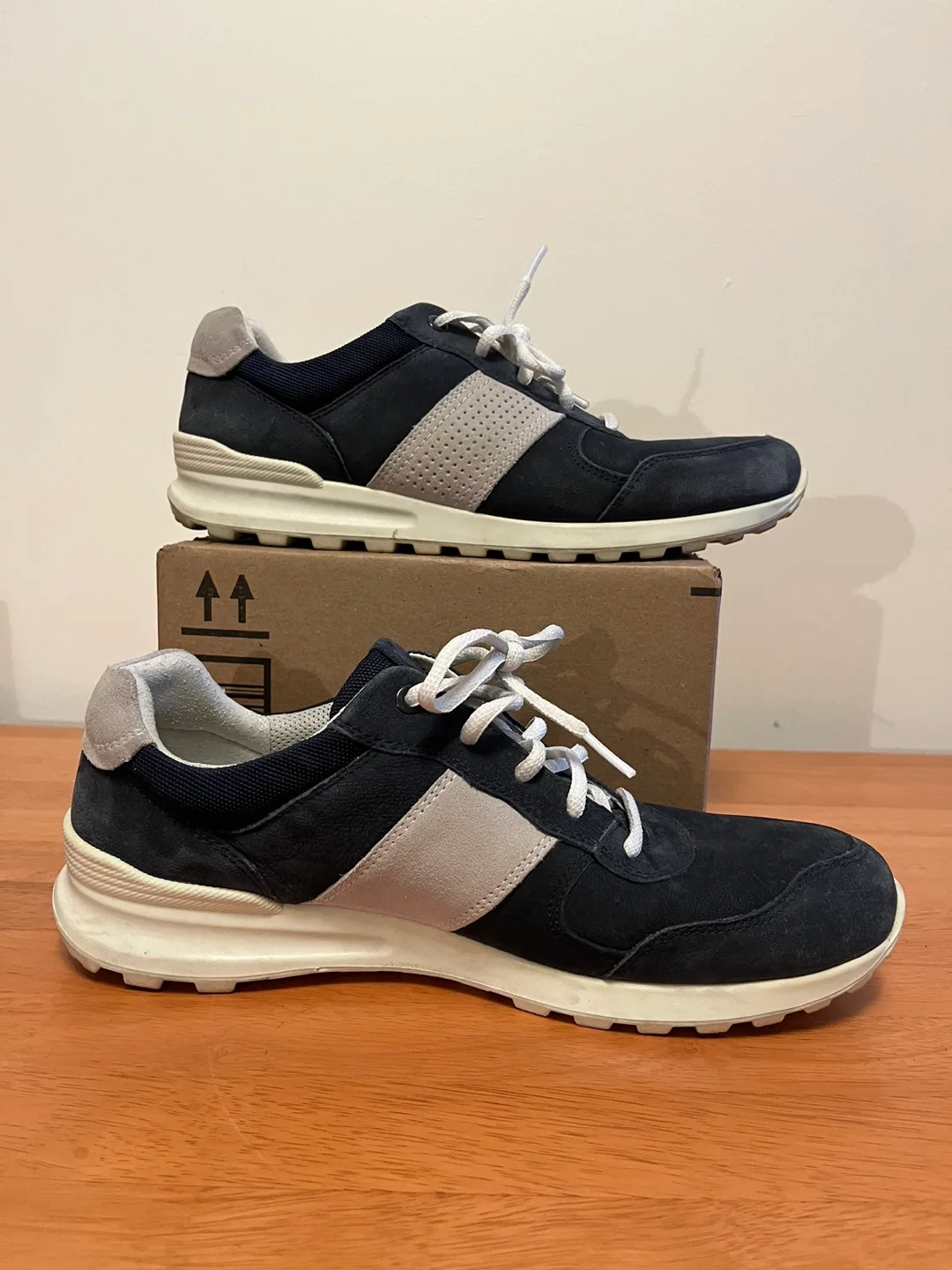 Ecco blue suede Sneakers image indicator(3)