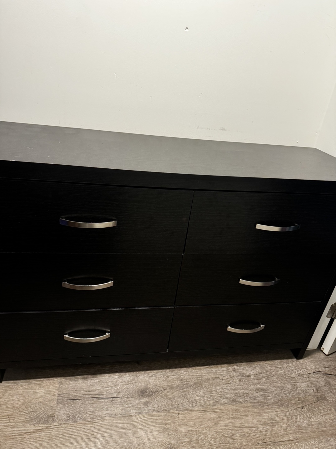 Black 6-Drawer Dresser - photo 2
