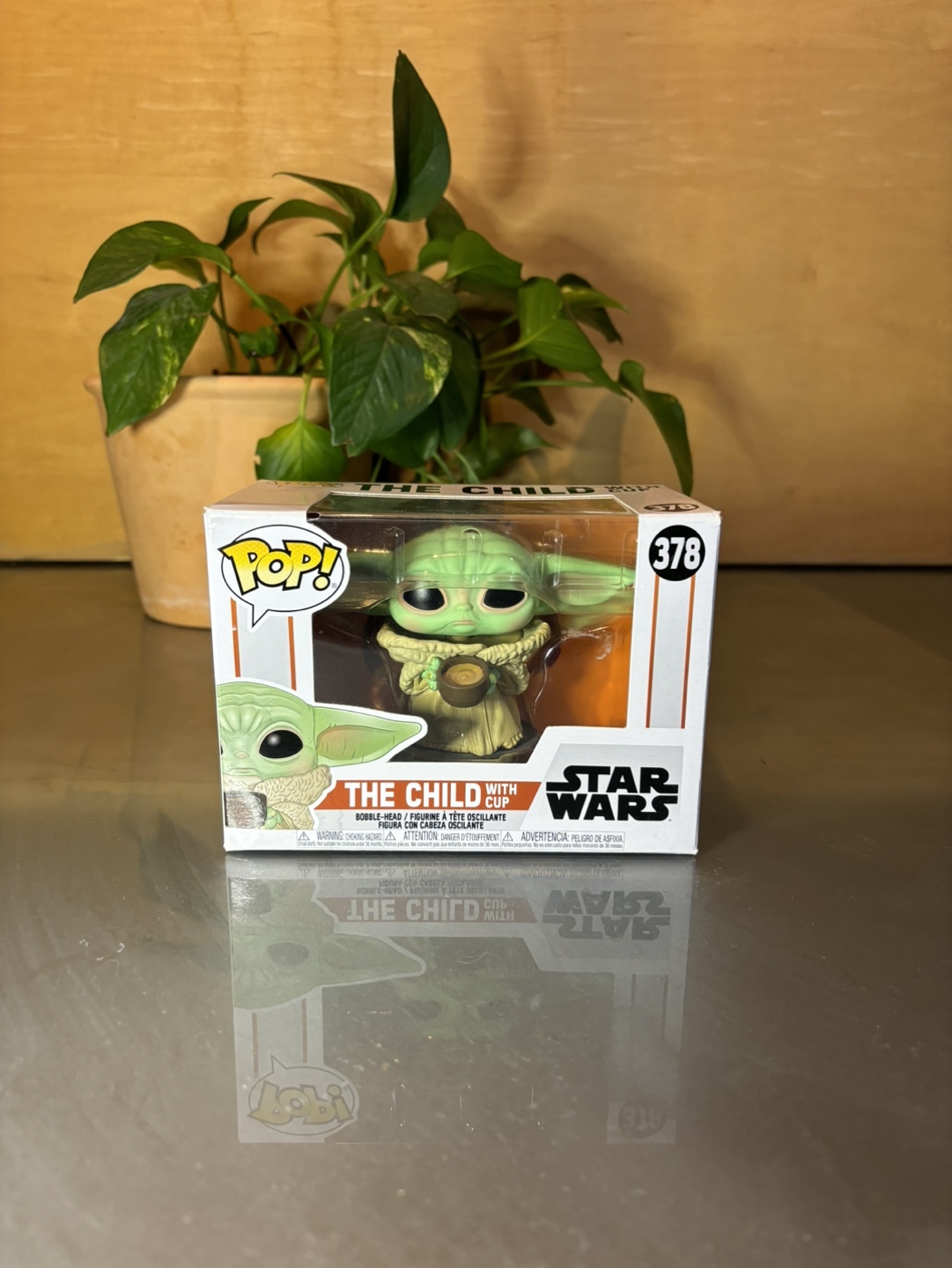 Funko Pop! Star Wars The Child with Cup/ baby yoda