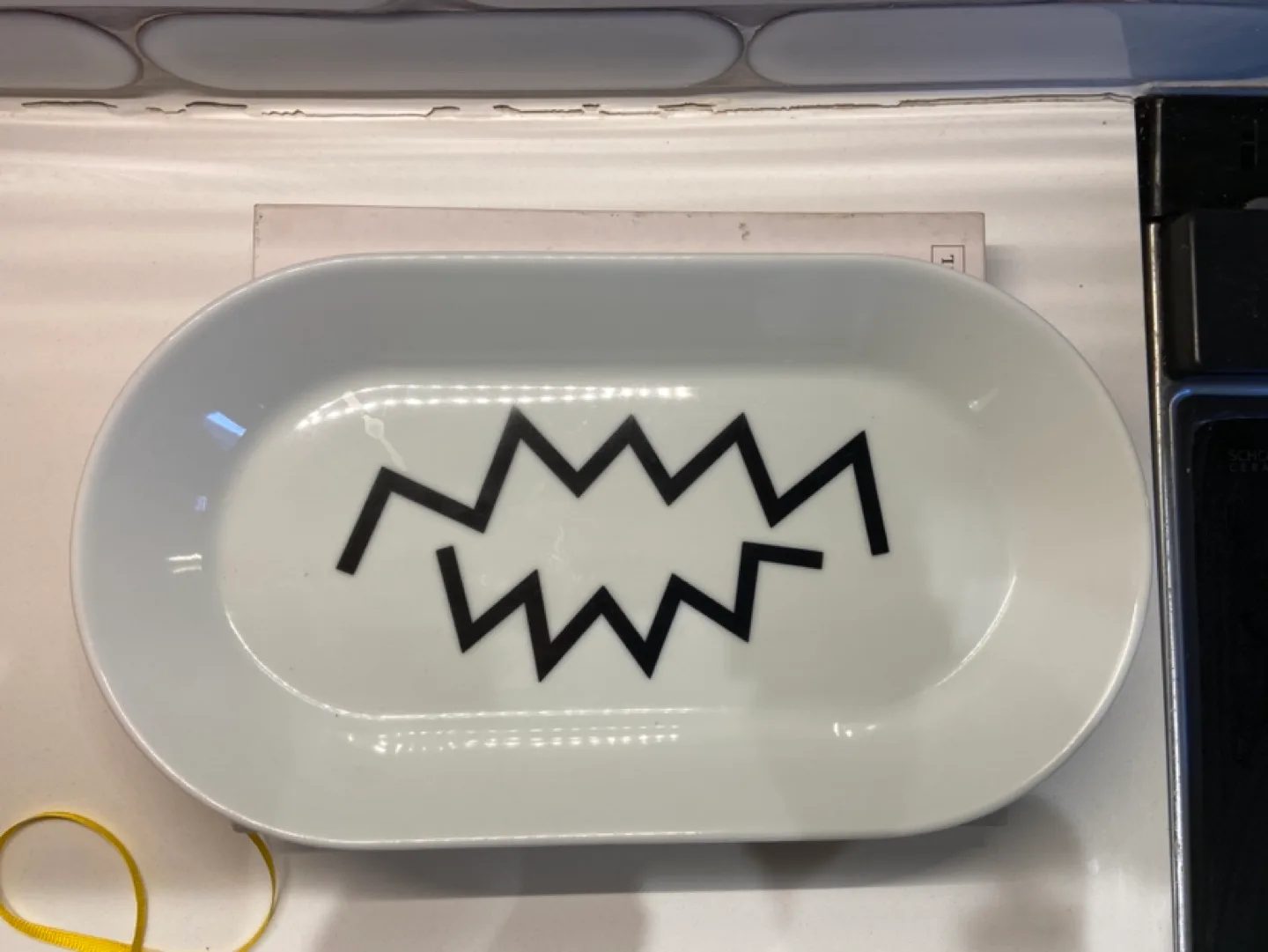 Vintage IKEA Zig Zag Oblong Platter image indicator(2)