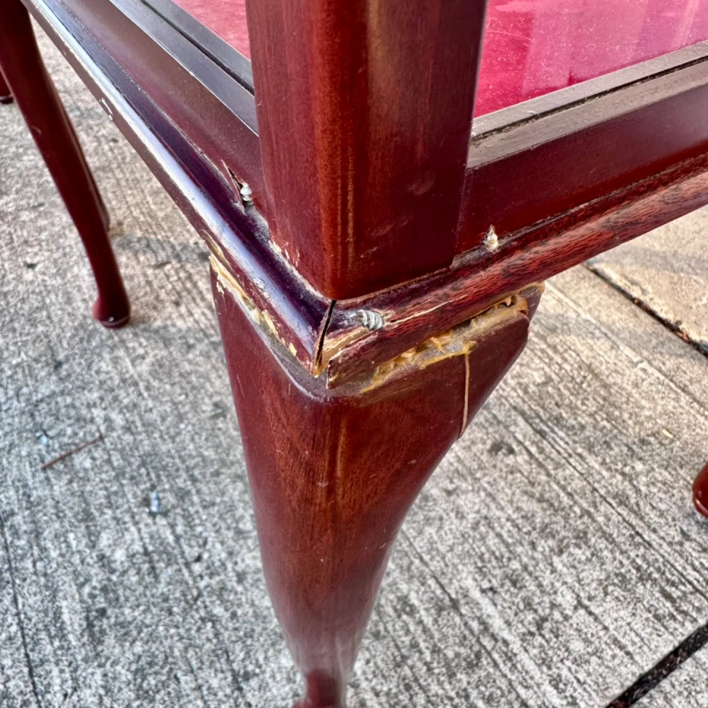 Antique Mahogany Queen Anne Style Curio Glass Top Side Tables image indicator(6)