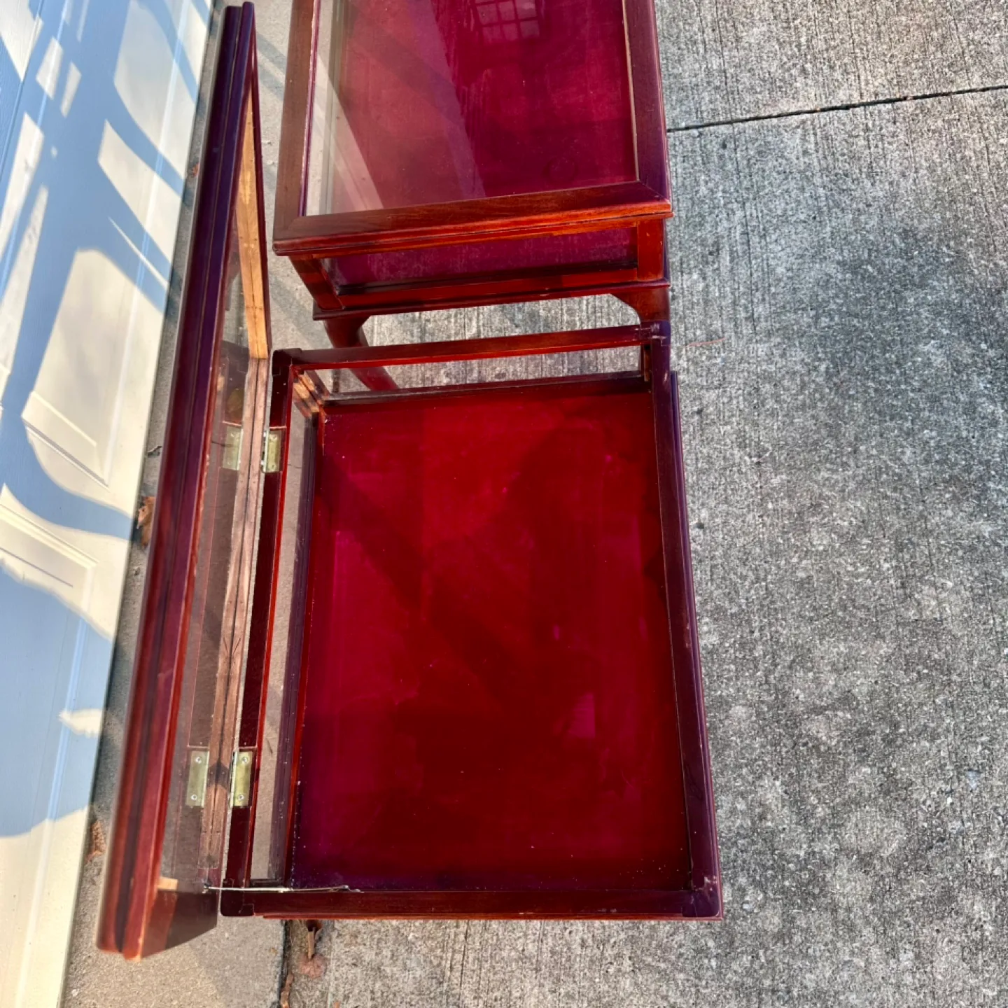 Antique Mahogany Queen Anne Style Curio Glass Top Side Tables image indicator(9)