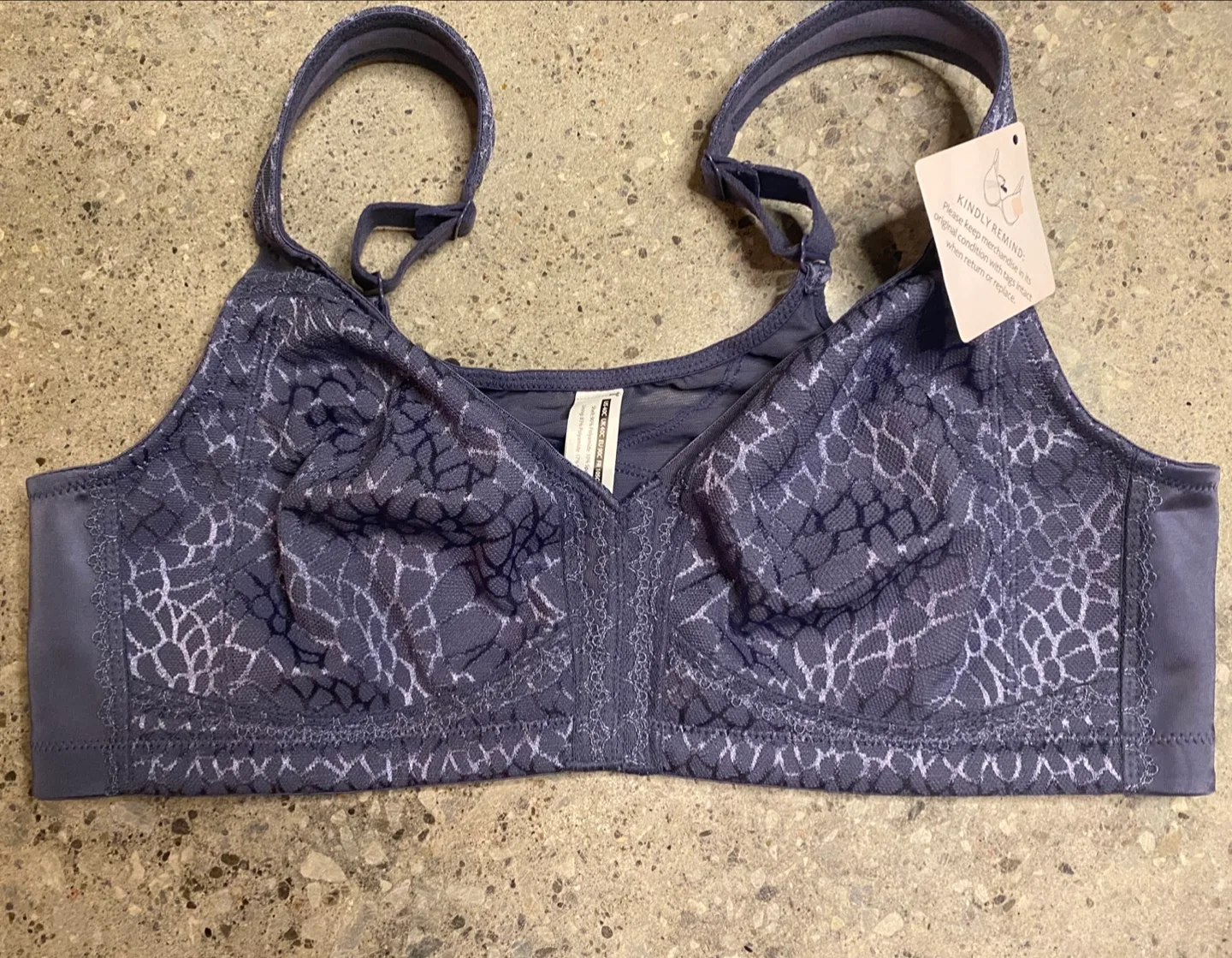 FREE 3 Brand New Front Closure Wireless Full Coverage Bras thumbnail