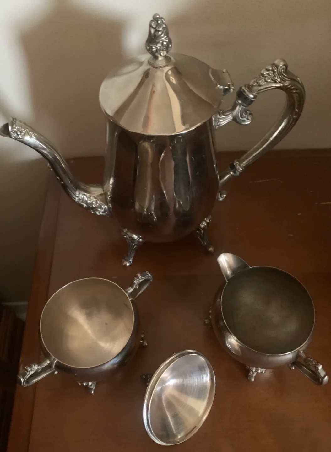 Silver Teapot Set image indicator(2)