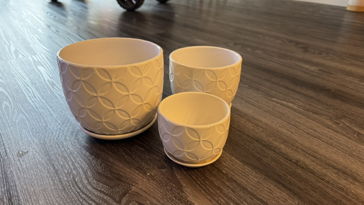 Set of 3 White Ceramic Planters - photo 2