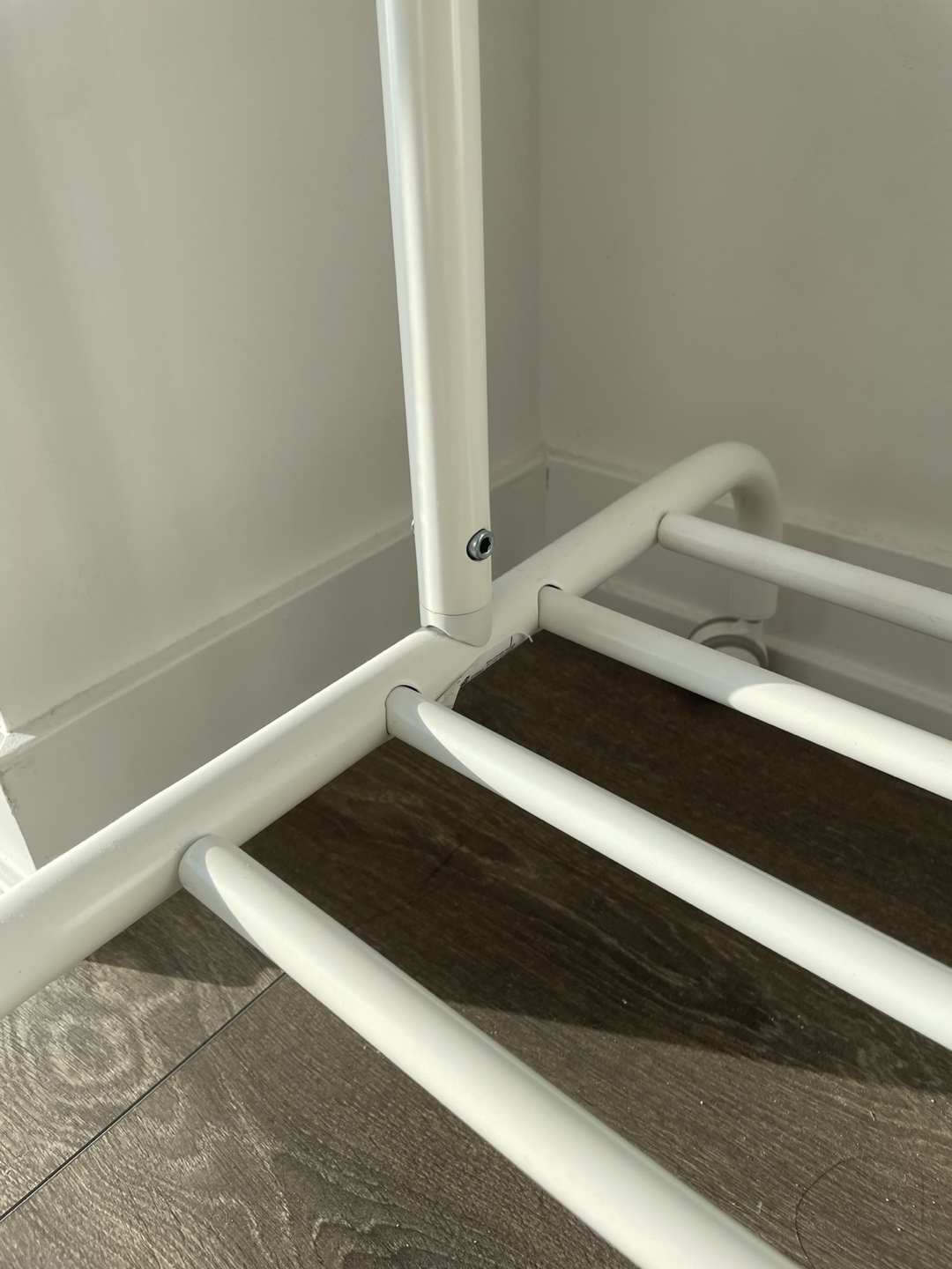 ✨MOVE OUT SALE(~12/3)✨ IKEA White Metal Clothes Rack - photo 4