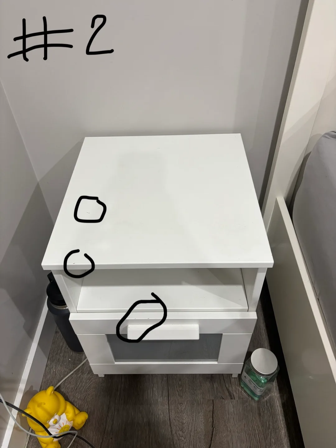 White Nightstand with Drawer and Shelf image indicator(6)