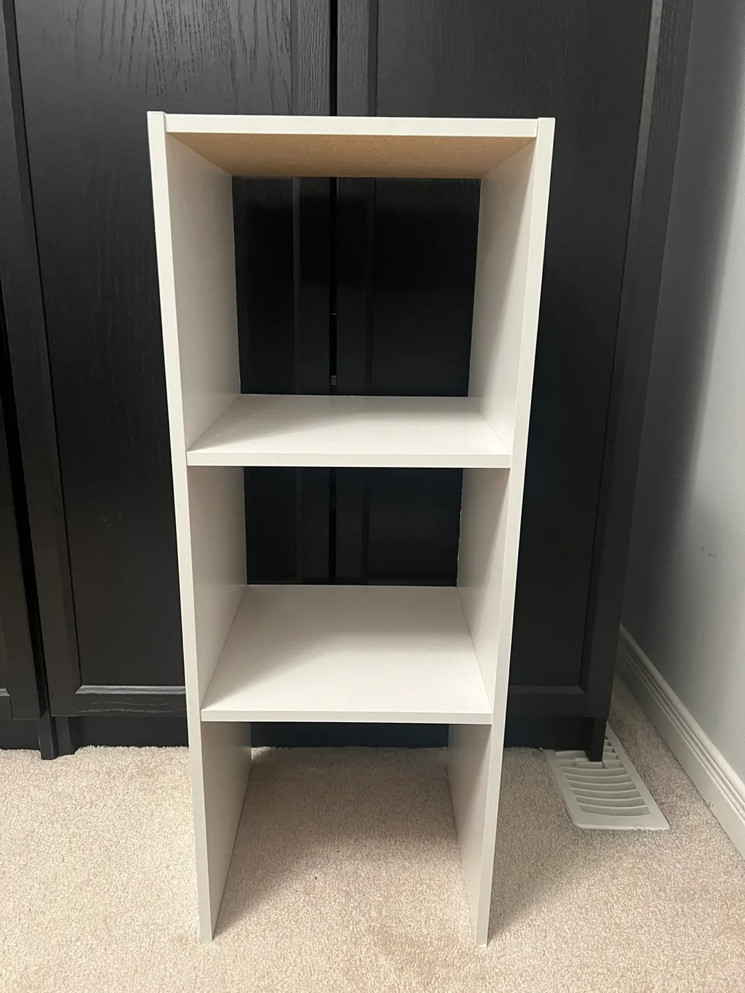 White 3-Shelf Storage Unit image indicator(2)