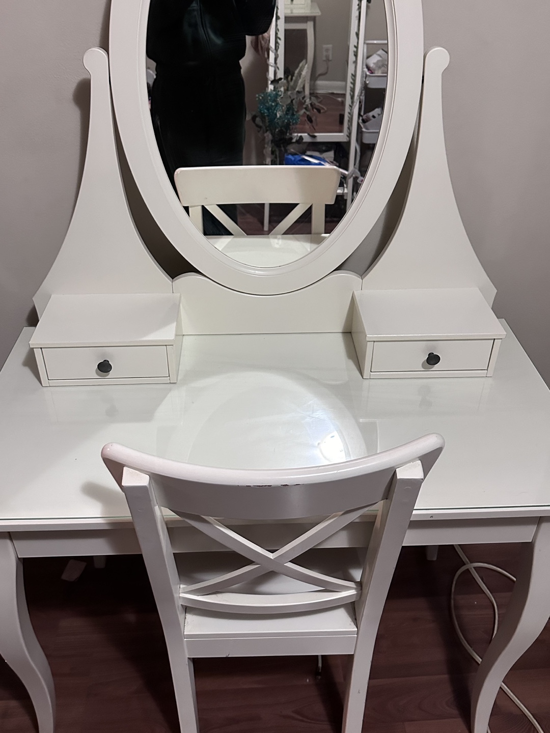 IKEA Malm Vanity Set with Mirror and Stool - photo 4
