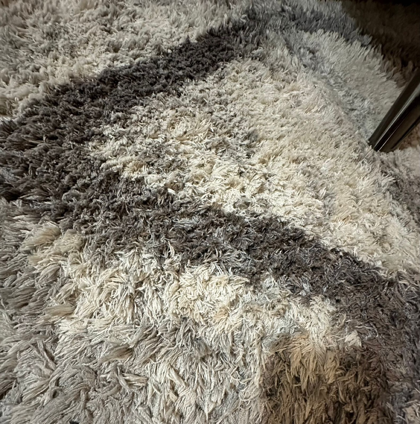 Grey and White Shag Area Rug - photo 3