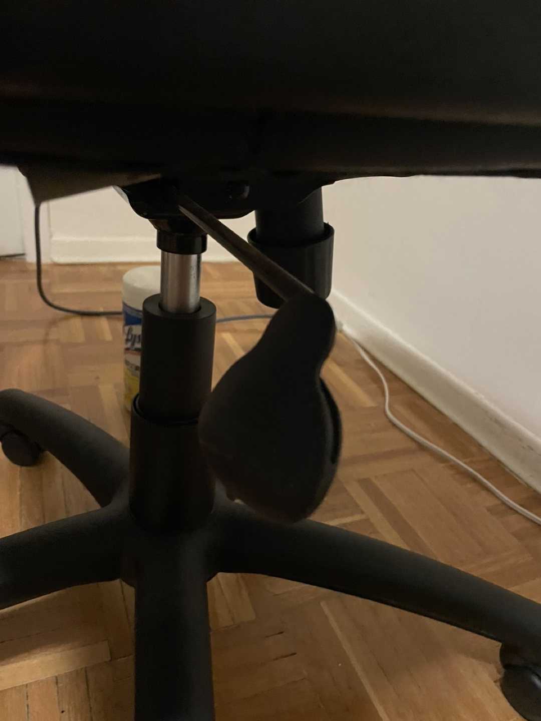 Black Office Chair - photo 4