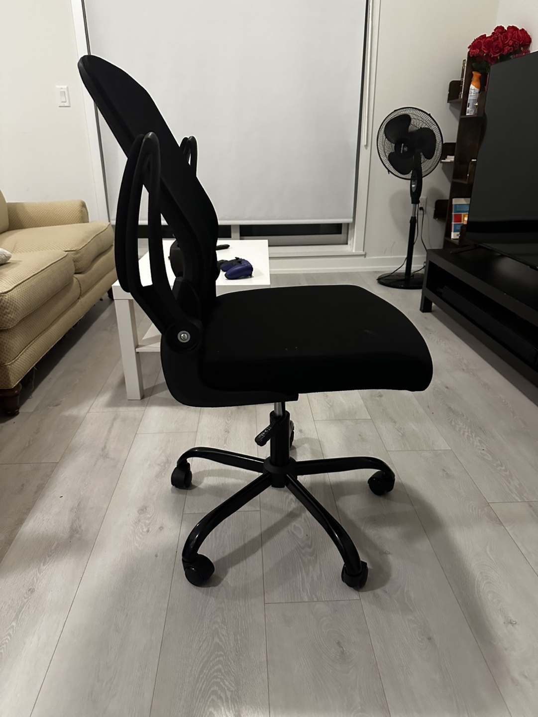 Black Mesh Office Chair - photo 5