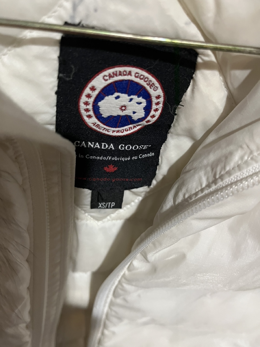 Canada Goose Women's White Jacket with Fur Hood - photo 2