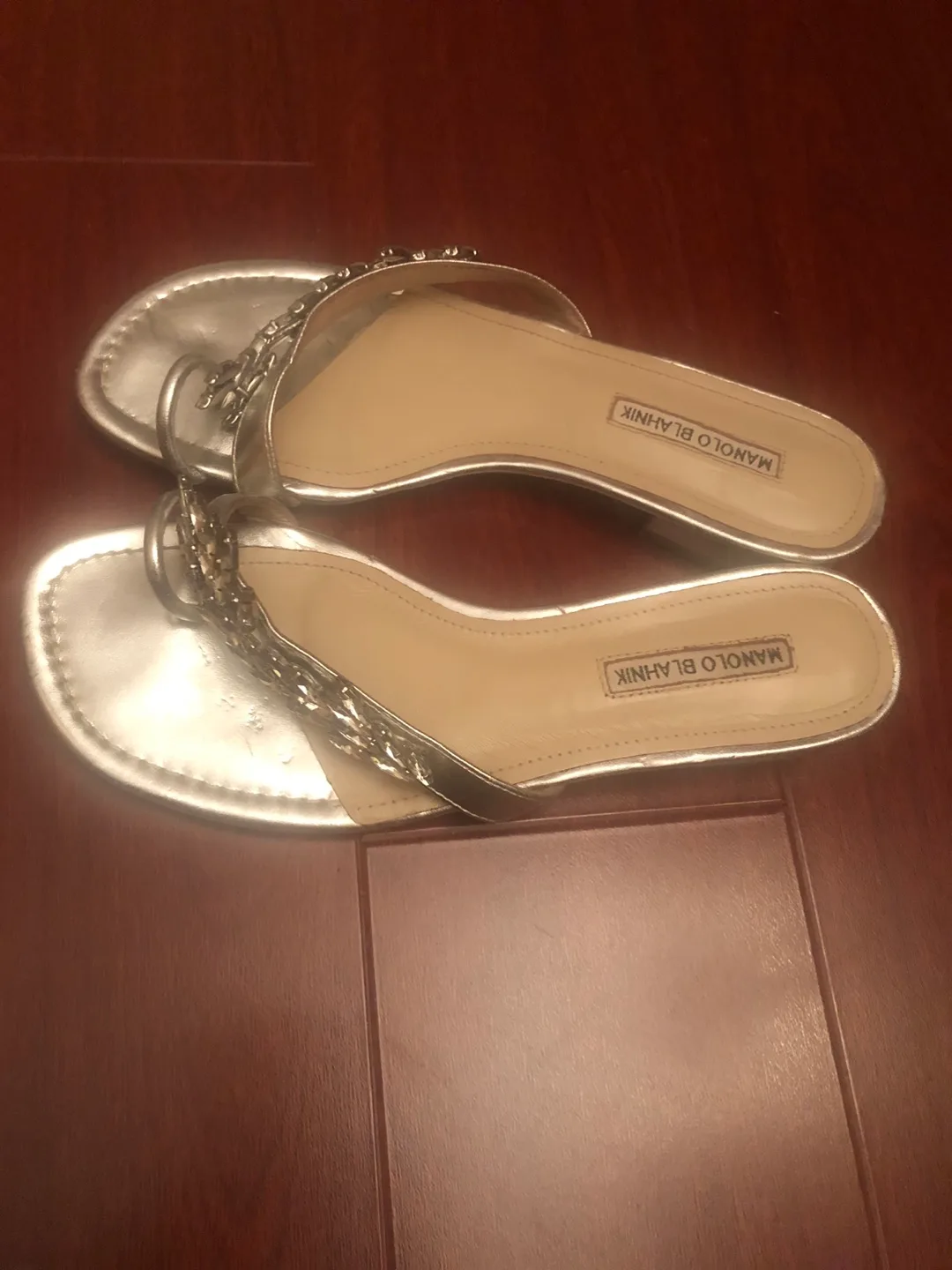 ManoloBlahnik Sandal image indicator(2)