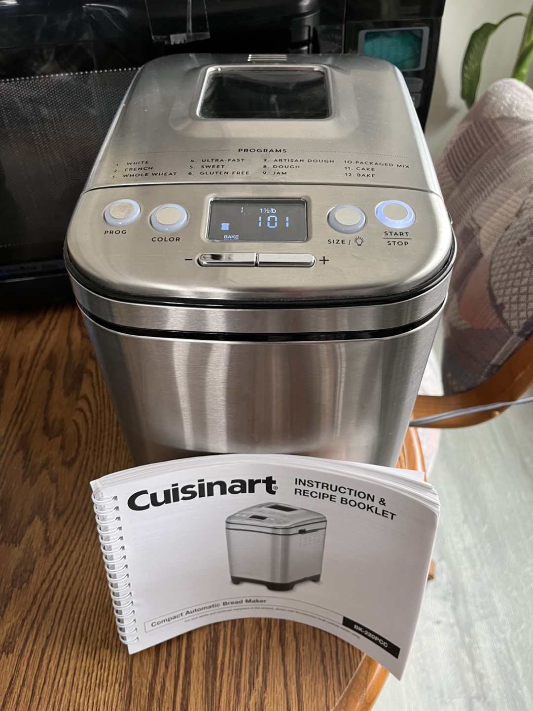Barely Used Cuisinart Compact Automatic Bread Maker
