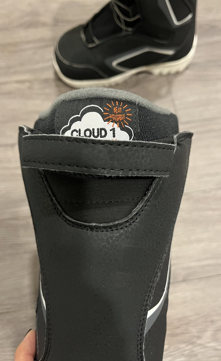 Nitro Cloud 1 Snowboard Boots and Mini Shred 115 Snowboard - photo 5
