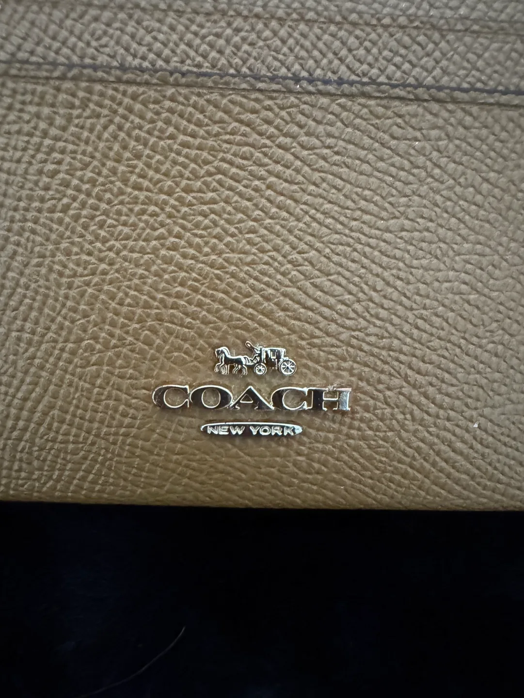 Coach Skinny ID wallet image indicator(2)