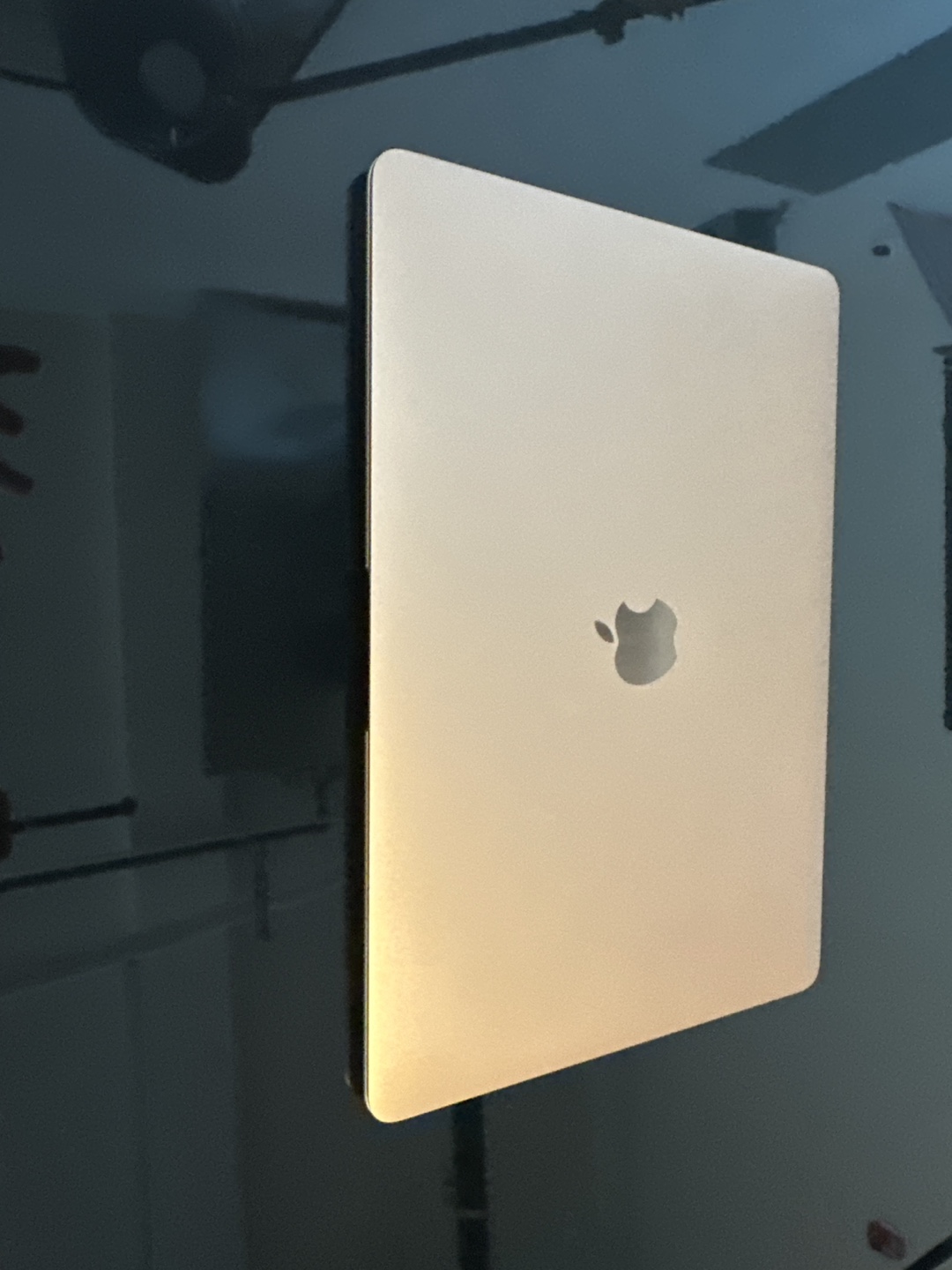 MacBook Air 13-inch, no charger  Core i5, 8GB RAM, 256GB SSD