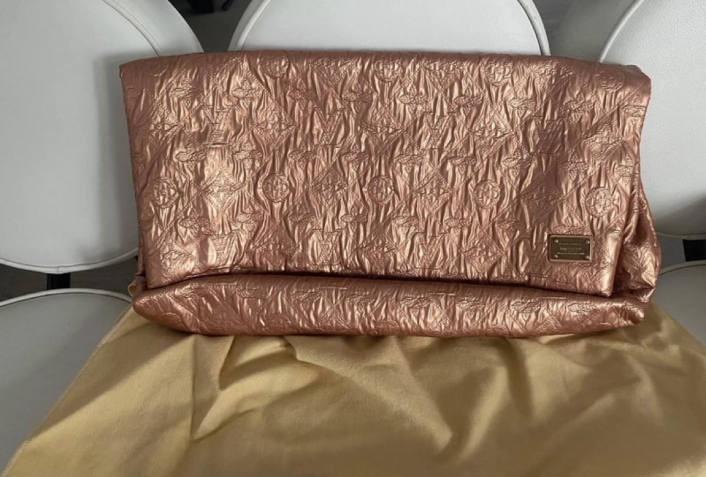 Louis Vuitton Clutch Mono LAME Salmon. Authentic! - photo 2