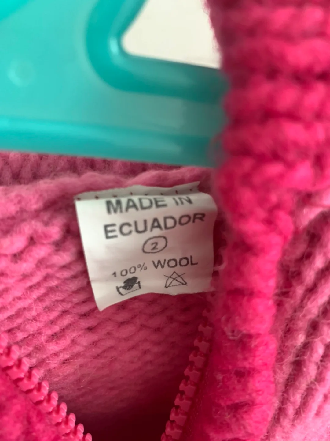 #ThriftyPicks 100% wool 2T zip-up sweater image indicator(3)