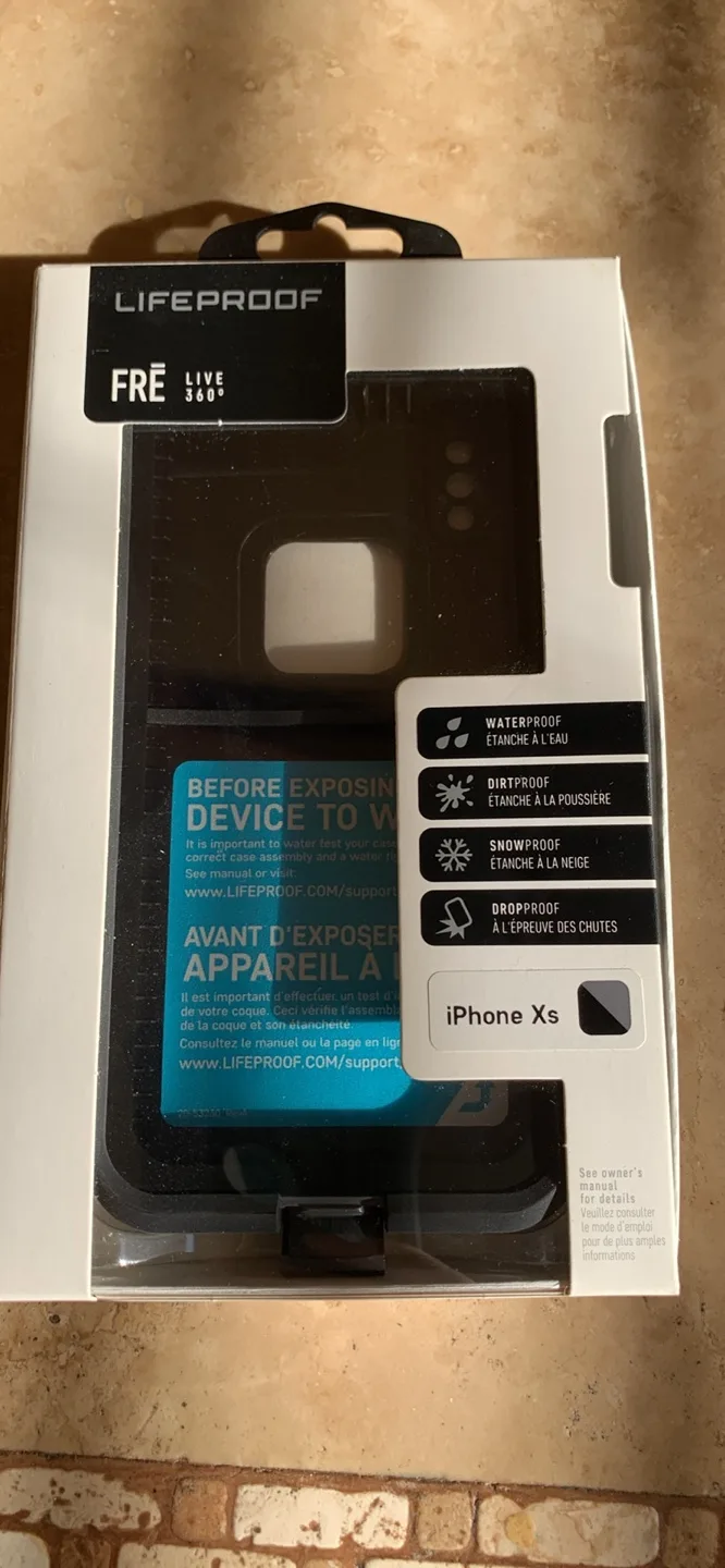 Lifeproof Xs iPhone case thumbnail