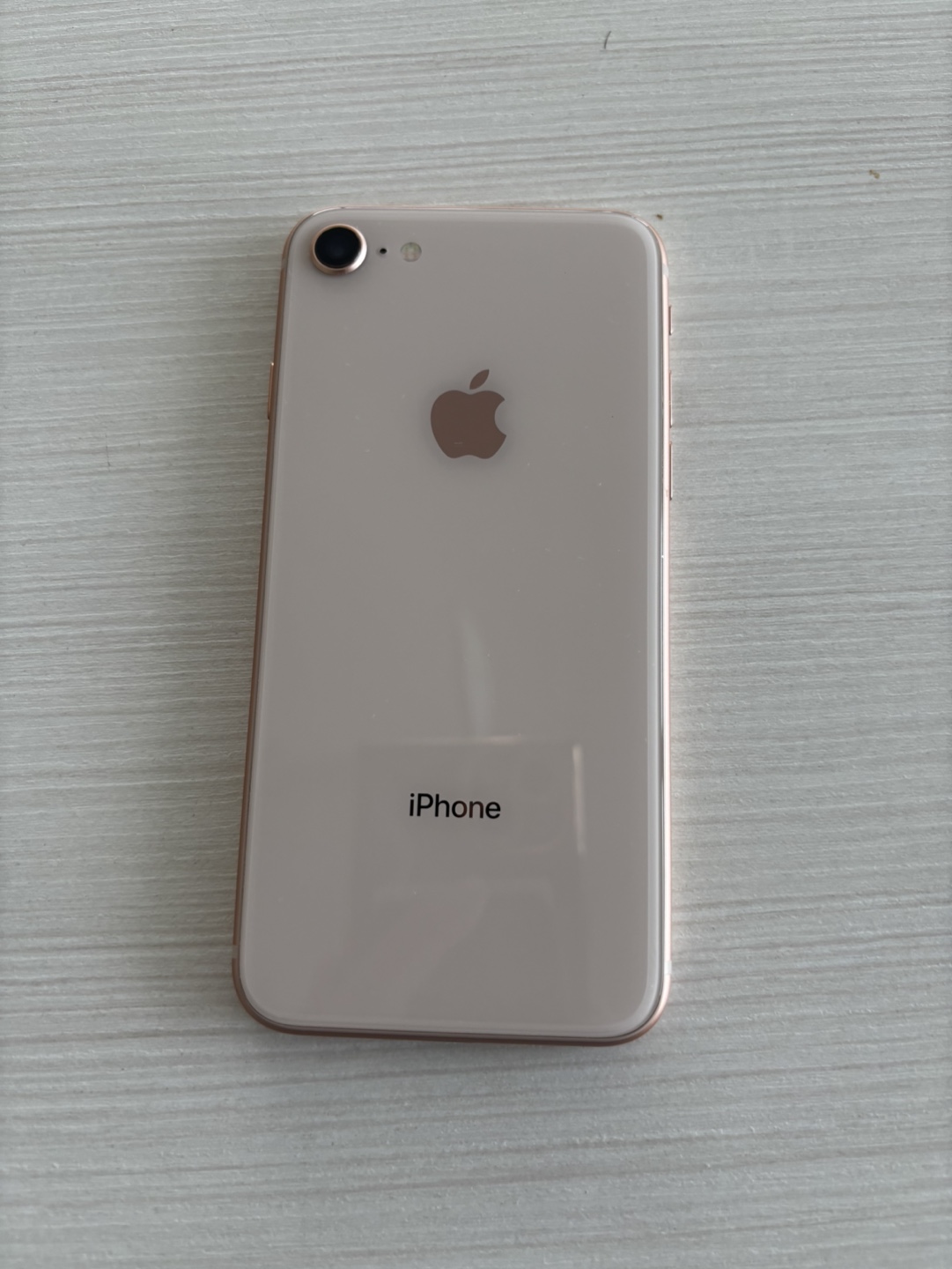 iPhone 8 excellent condition - photo 3