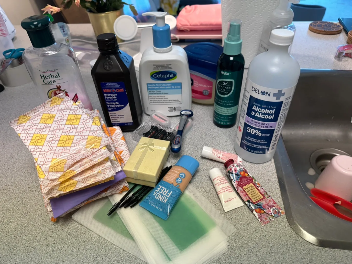 Free bathroom items thumbnail