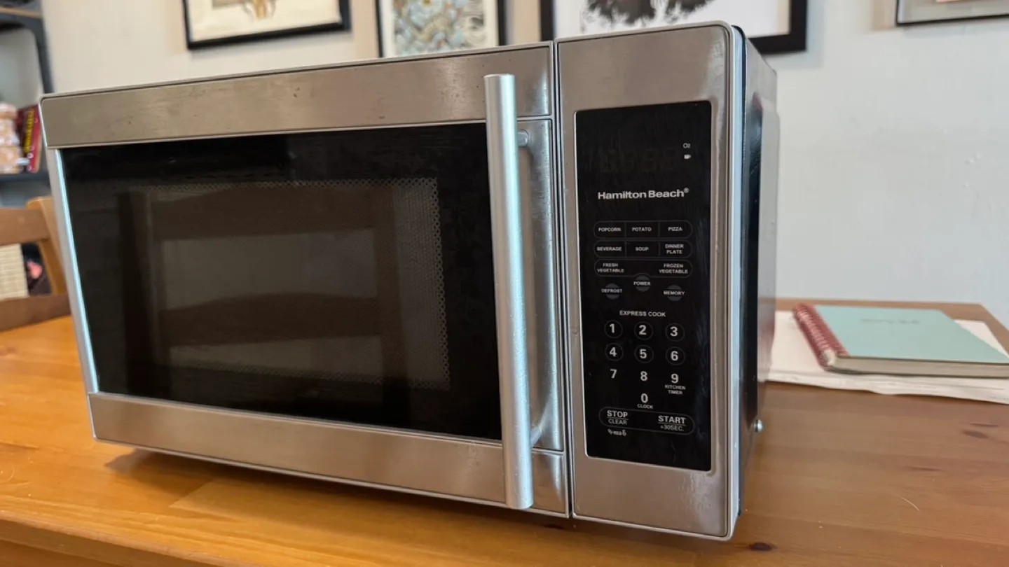 Hamilton Beach Microwave Oven - used #freecycle thumbnail
