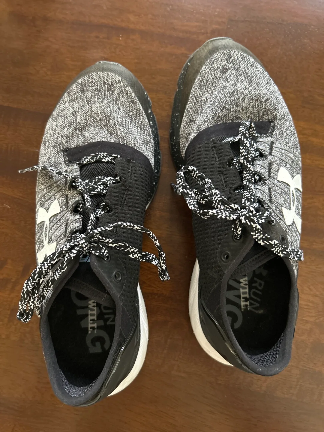 Under Armour Running Shoes image indicator(2)