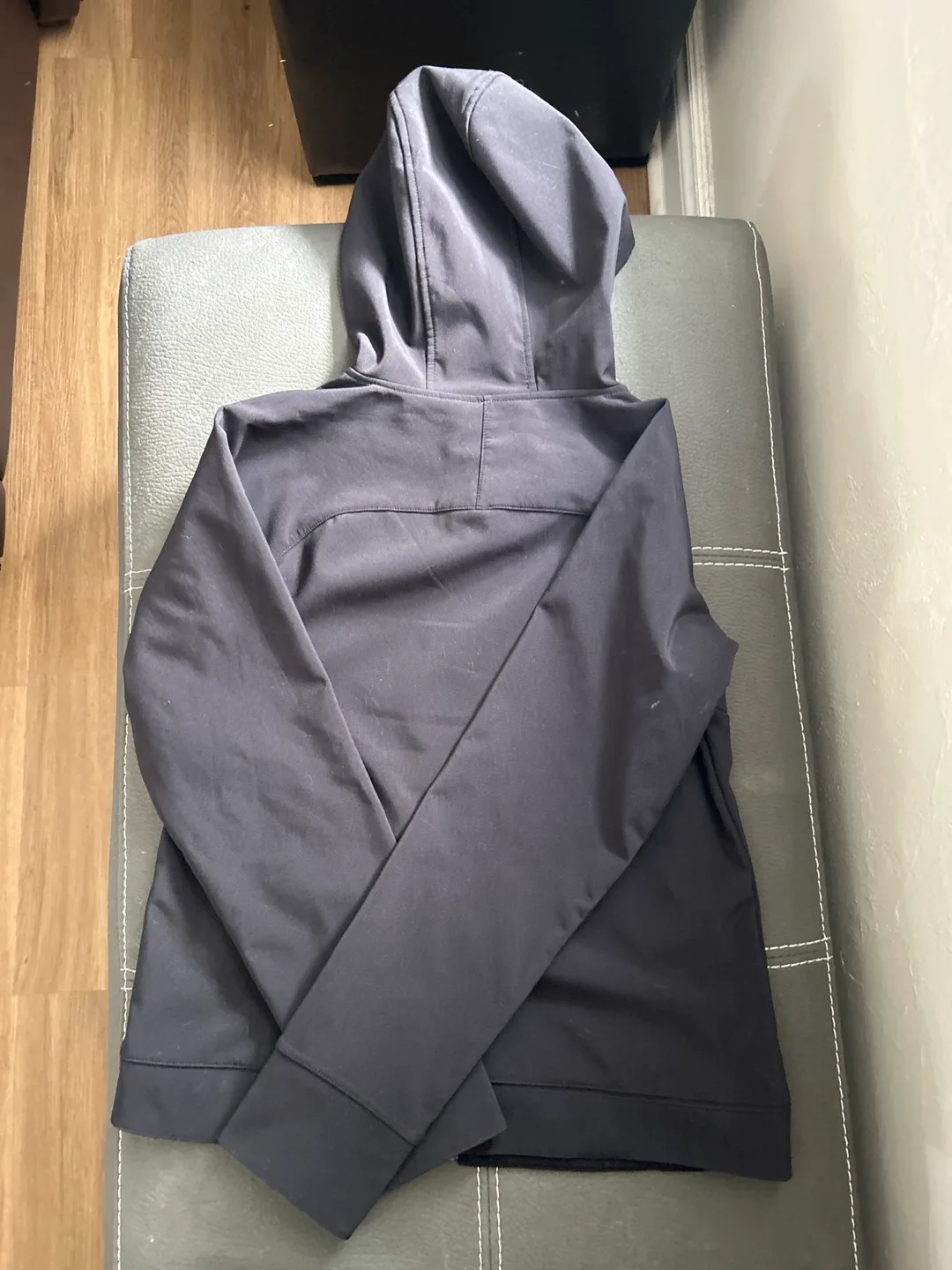 Aviator Women's Black Zip-Up Hoodie image indicator(3)